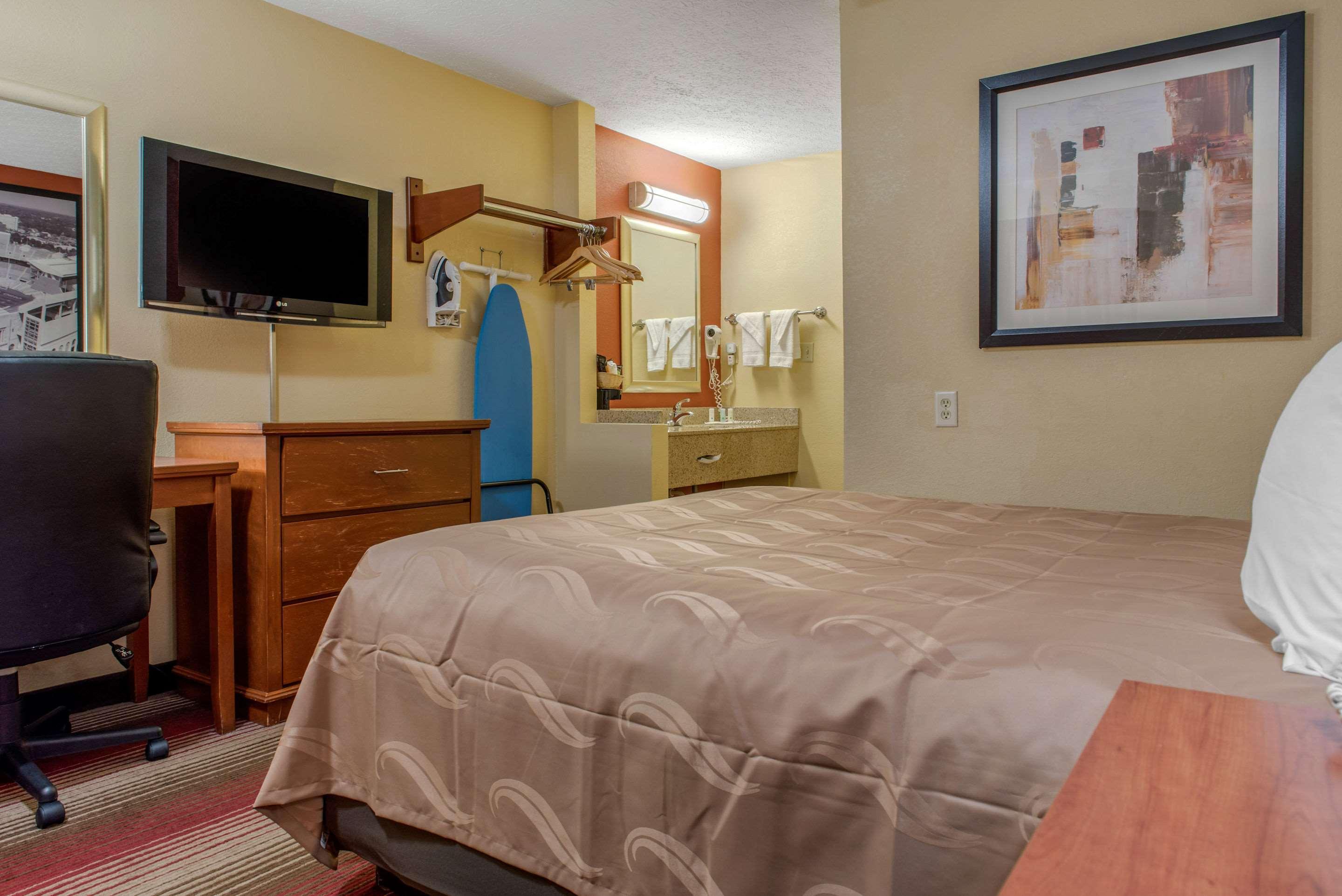 Quality Inn Columbus-East Dış mekan fotoğraf