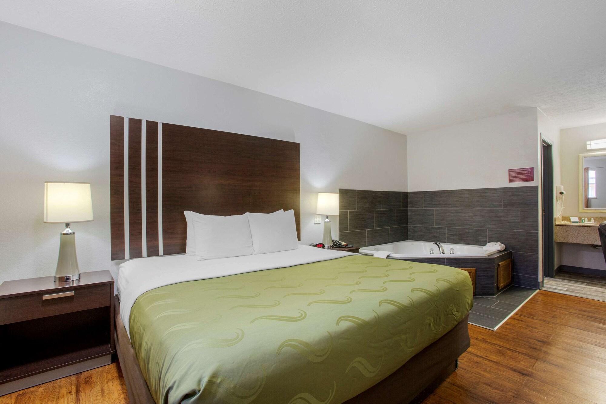 Quality Inn Columbus-East Dış mekan fotoğraf